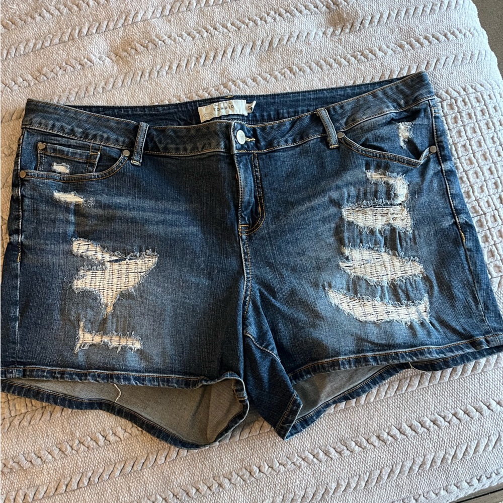 Torrid denim shorts